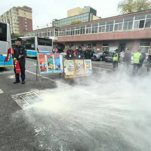 会议主持：张锦峰 会议记录：尤天子 会议时间：2024.11.17 参会人员：全员分批次