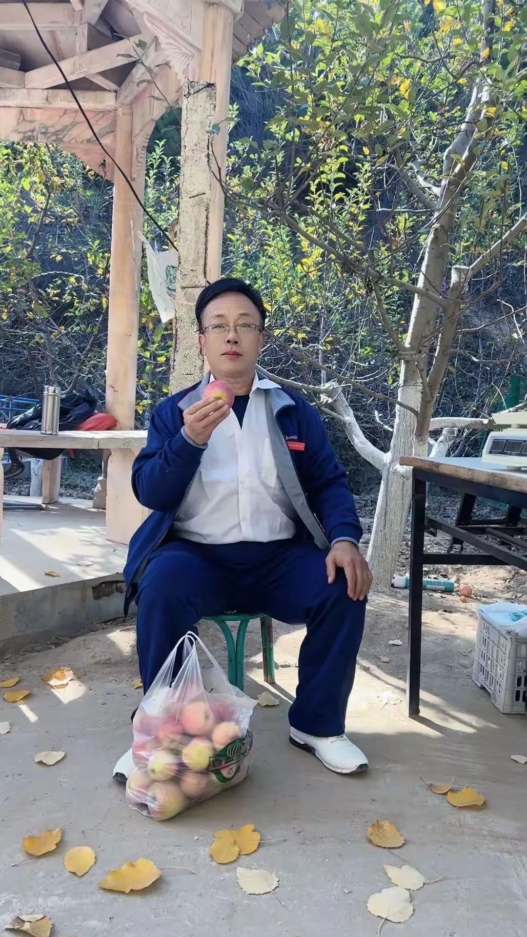 简篇-2023年柳林县老年大学电子琴一班采风记事