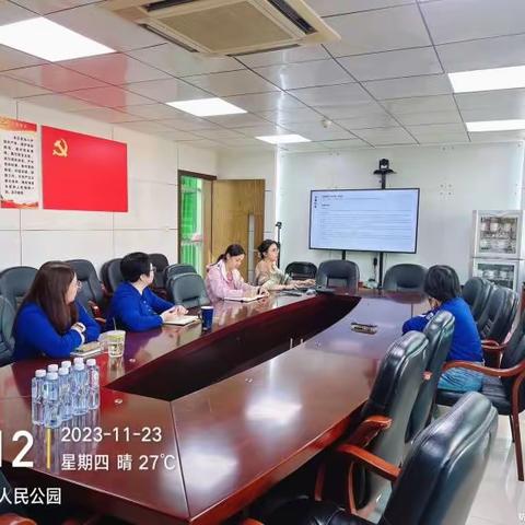 市公园管理中心廖齐梅副主任到人民公园听取大雪节气活动方案汇报