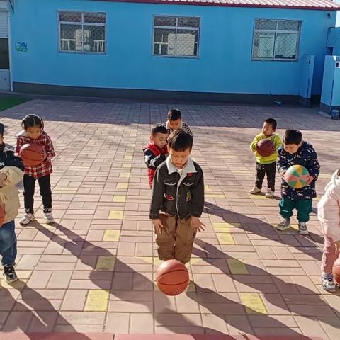 体育运动 从我做起———垒头乡东张定幼儿园“123”阳光工程体育活动