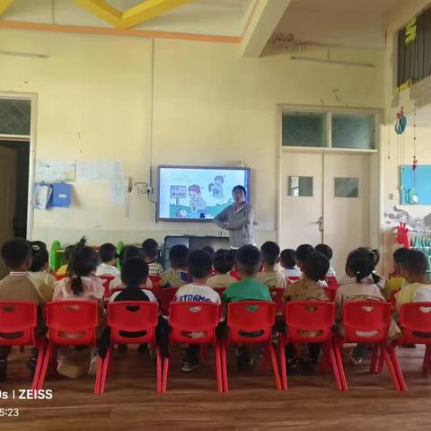 大梦想幼儿园夏季防溺水宣传简报