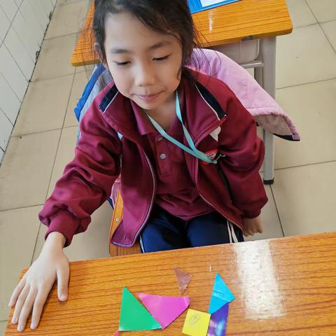 七巧板：启迪心智，成就七彩少年