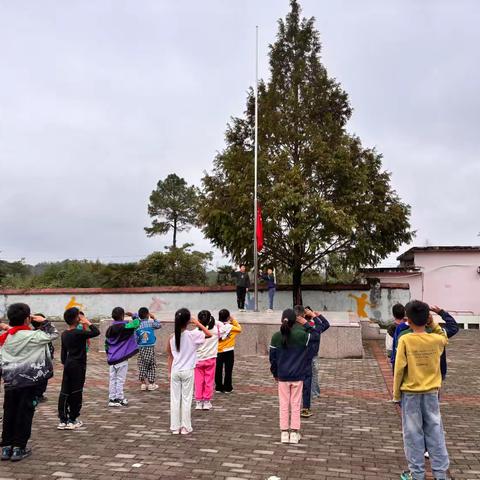 三县岭程桥教学点第八周工作总结