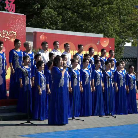 铜矿街道老年大学声乐班