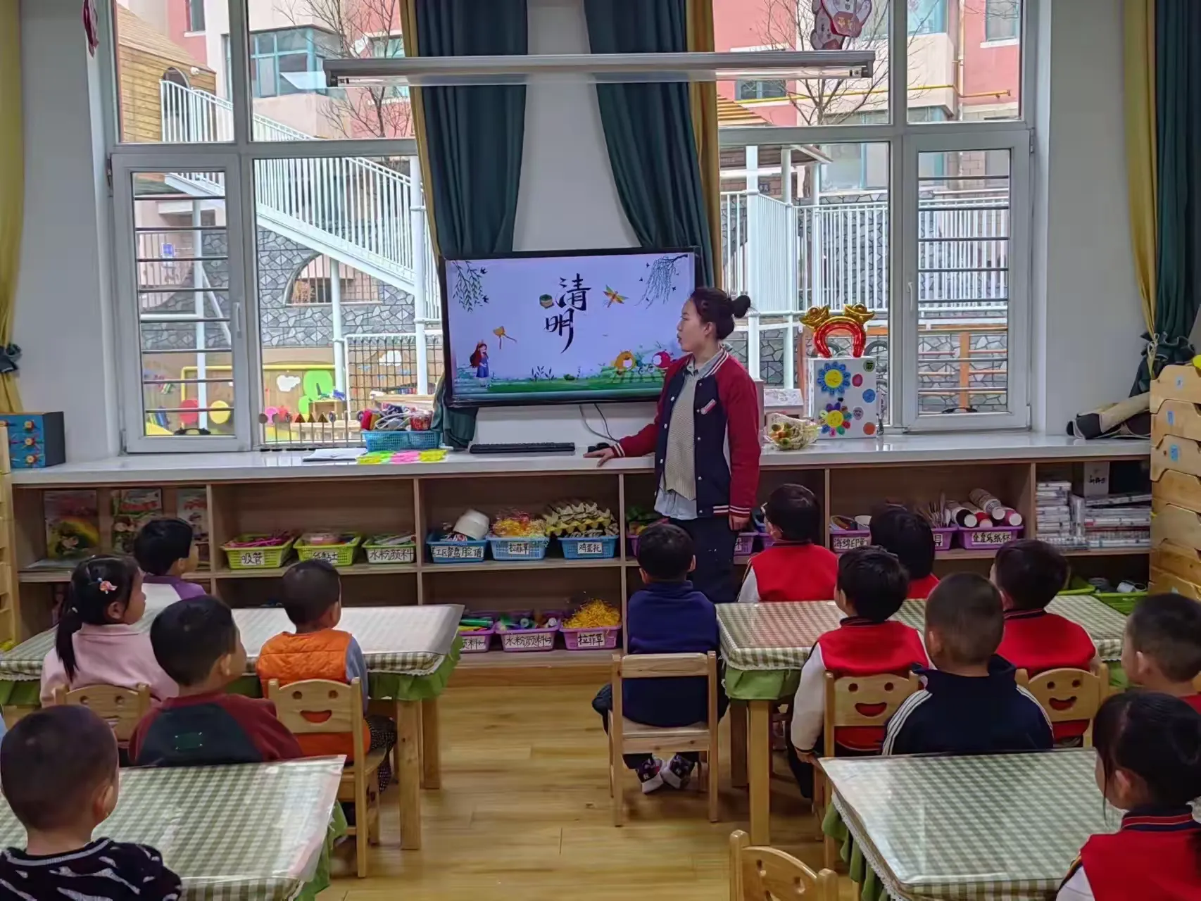 简篇-“浓情清明,清润童心”——金伊芙六一幼儿园清明节主题活动