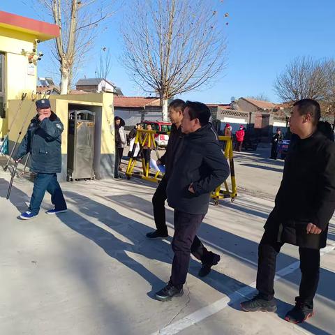 心系教育，深入调研——县委副书记到安平镇王家摆小学调研指导工作
