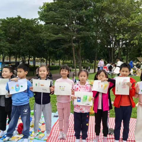 罗租小学2023级二(5)班读书会 玩转人民币 购物乐翻天 ——《跳蚤市场》认识人民币实践活动