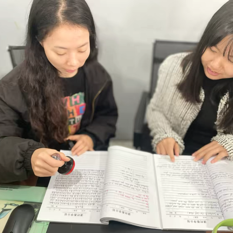 紫霄中学初中部十月份教学常规检查