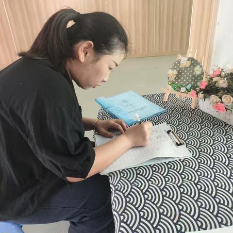 “爱和信任·从心开始”—北京星海幼儿园新生家长会活动