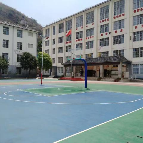 泸水市六库街道中心学校 —— 2025年“五一”放假安排及安全提醒！