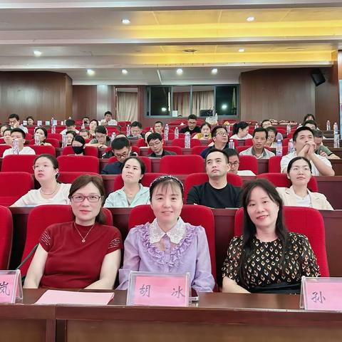 宜春市医学会儿科专业委员会学术会议暨2025年省级继续医学教育项目“赣西儿童呼吸系统疾病诊治进展学习班”在我院顺利召开