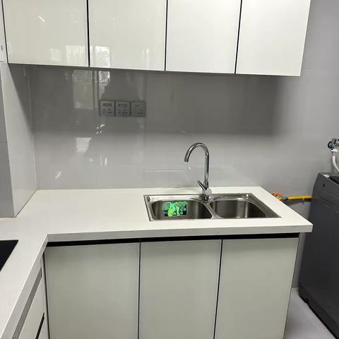 🔥出租：佳恒一品16800/年：精装全屋家具：家电齐全：4台空调，看房6344/6976