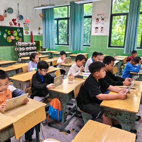 魅力之城小学Python编程-期中小考