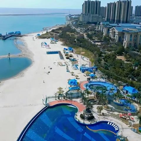 《鲜花盛开的恒大威尼斯家》