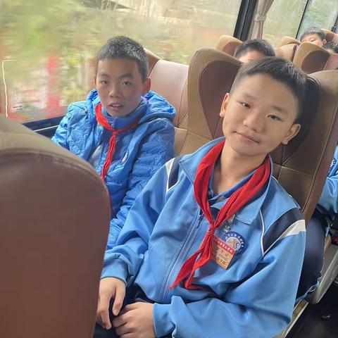 传承彭总精神，弘扬爱国情怀——江声中学2504班秋季研学活动