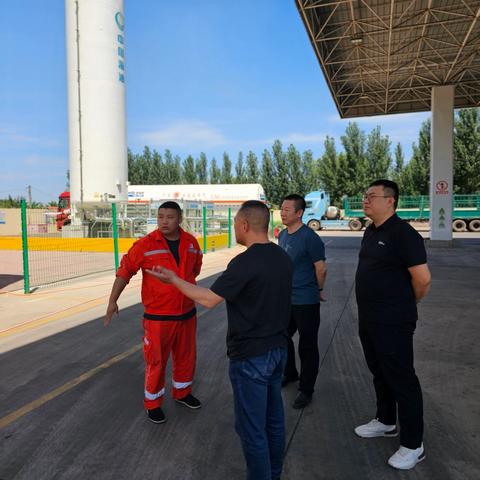 乐亭县市场监督管理局 刘志强局长督导检查气瓶充装单位