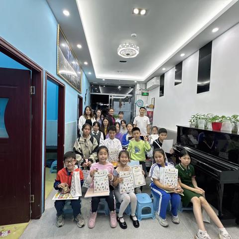 鸿博艺术中心106届音乐沙龙