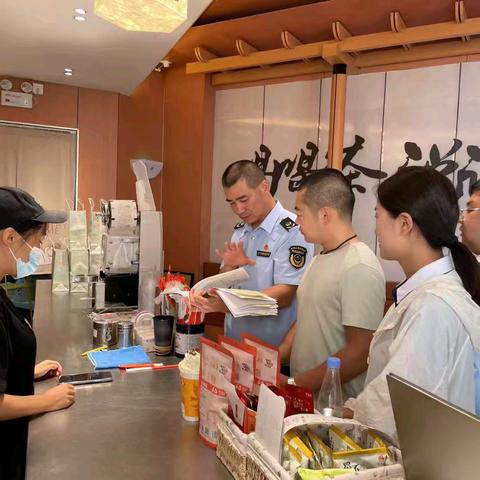 钓台市场监管所:开展中秋、国庆节前餐饮、食品安全专项检查