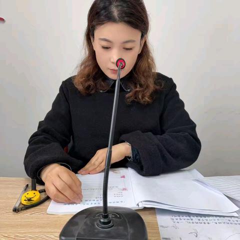 与阅读相伴，与书香同行——东明县第七小学“晨韵之声”朗读活动