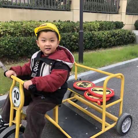 “骑”乐融融 乐在其中