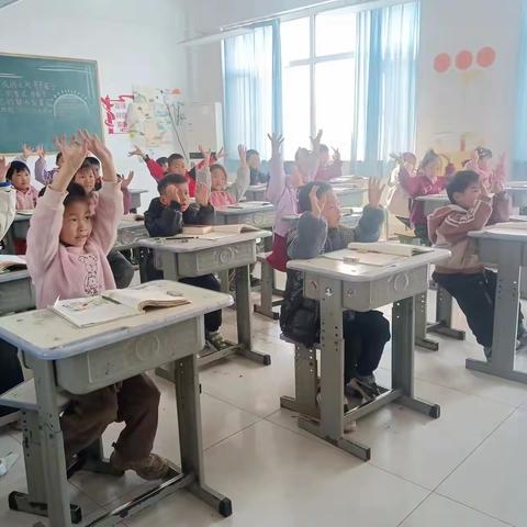 前孙镇中心小学--小学低段英语启蒙