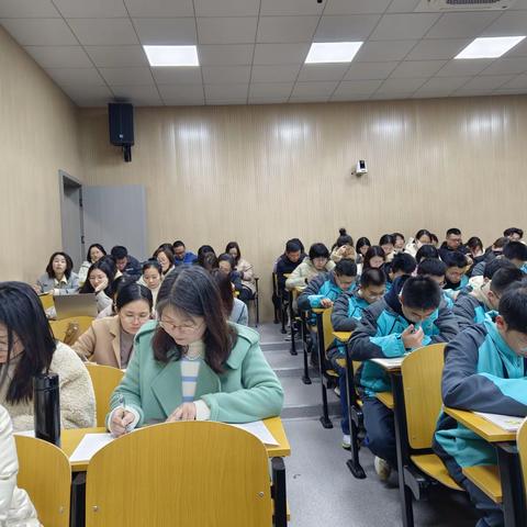 指向自主学习能力培养的高中英语阅读教学——记第四次研修活动