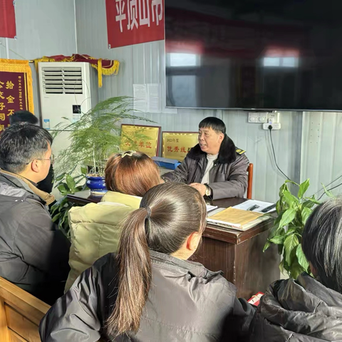 坚守春运平安线 暖心护航新春路