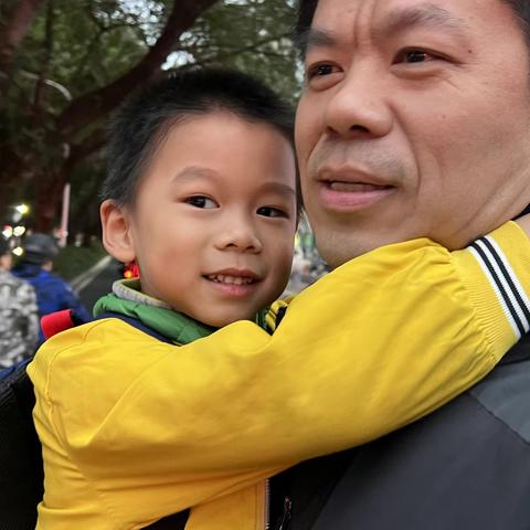 2023.12.4 快乐的机器人