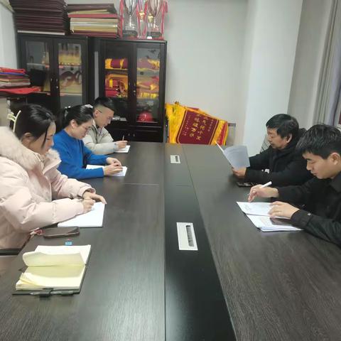 市政环卫科组织开展“政治三力”提升专项行动集中学习暨交流发言会