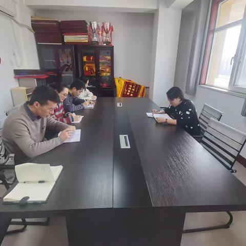 市政环卫科组织召开“政治三力”提升专项行动集中学习暨交流分享会