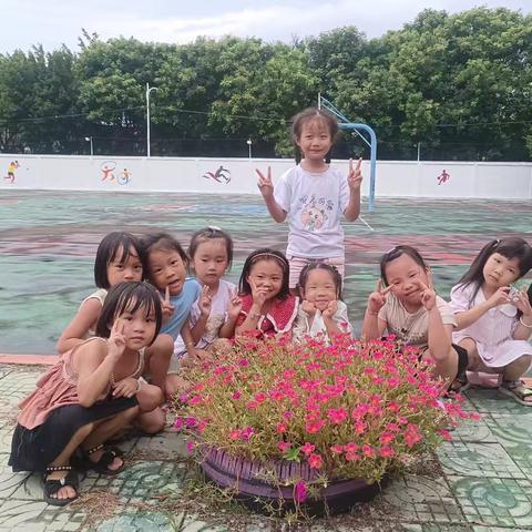 时光印记•学期回望 ——港后小学2024～2025学年度第一学期工作总结