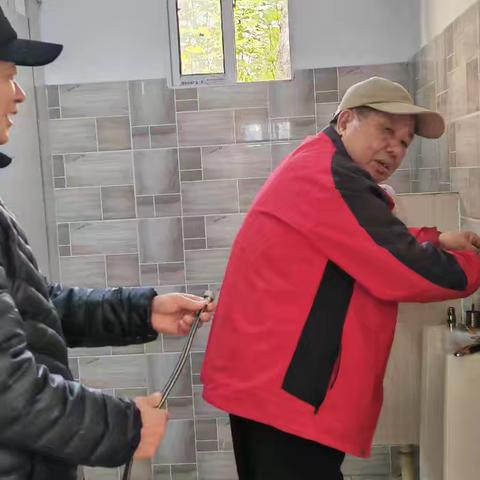 没有报酬，只有热爱：东湖门球场，因你而温暖