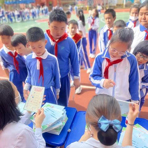 放飞心灵翅膀，健康快乐成长 ——梧桐小学四年级全体学生健康游园会