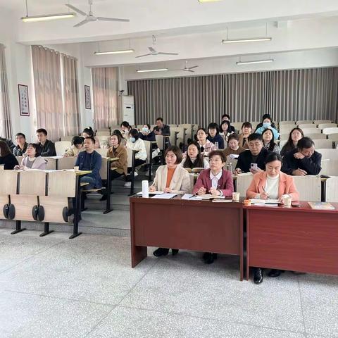 教研视导促提升，集体备课谱新篇 ——云梦县沙河中心小学迎接县教研室集体备课专项检查