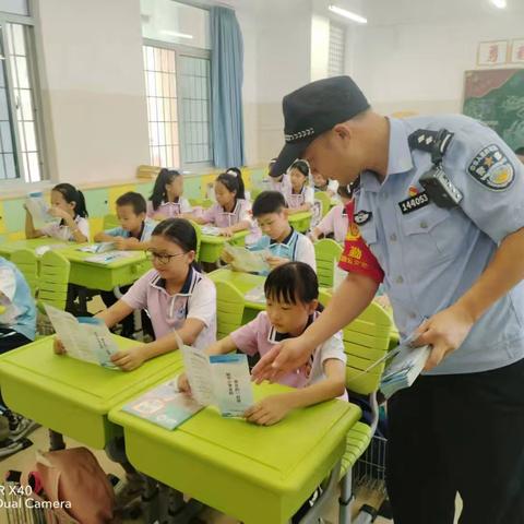 铁路护路宣传进校园