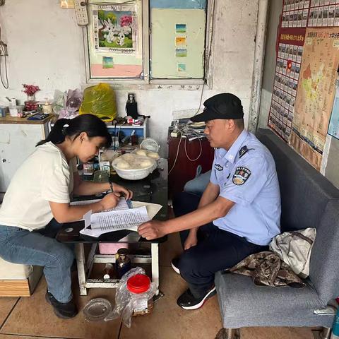 海沧区护路办开展铁路沿线重点人员走访宣传