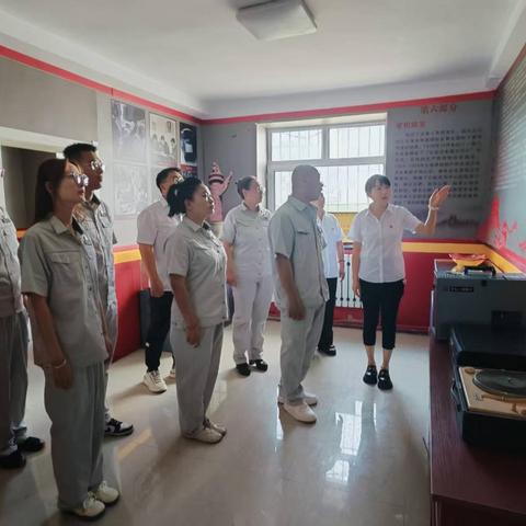 党群中心忆初心 支部联建贺党辰——丰泽社区同中央储备粮赵光直属库有限公司党支部开展庆“七一