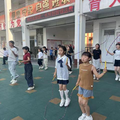 “社”彩缤纷，“团”聚成长——王楼小学社团活动纪实（第三十九期）