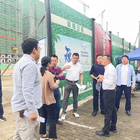 市住建局局长李翊深入基层推进安居房项目建设 积极开展主题教育实践活动