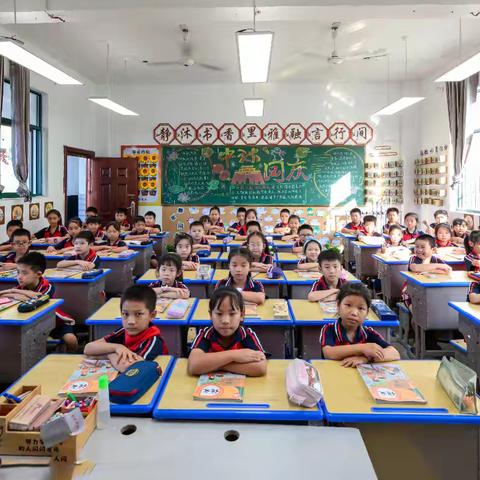 静雅之家，逐梦生长——宜黄一小三（10）班最美教室风采