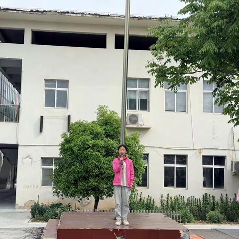 尹集镇中心小学开展“中华民族一家亲，同心共筑中国梦”活动记录