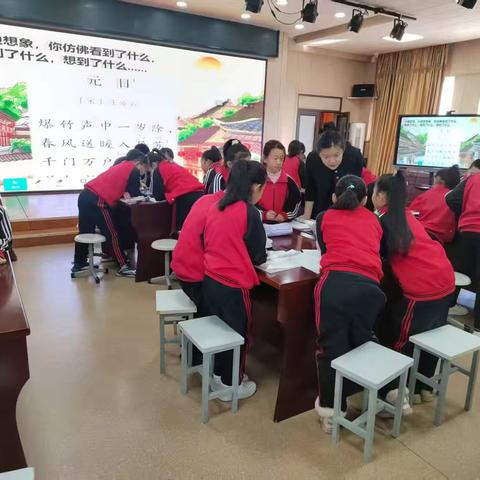 “把脉”问诊促蝶变 调研领航启新程——梨树县教师进修学校领导及教研员来梨树县实验小学调研