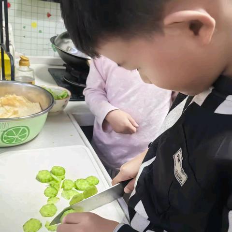 探索学习与成长：从课堂到家庭的教育旅程