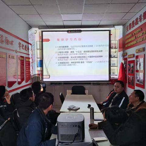 深思细悟跟党走，政治理论不放松