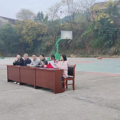 驰骋赛场，青春飞扬——茶陵县腰陂中学第四十三届运动会