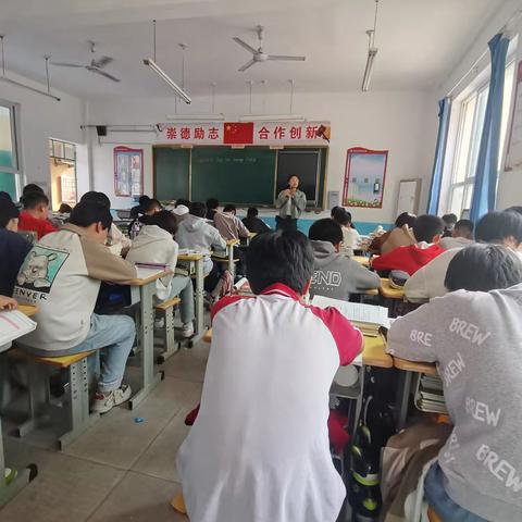 杜村乡中学教研活动进行时