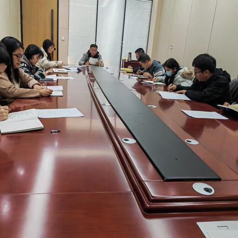 科工统计局专题学习省委、市委全会精神和刘炳书记专题党课精神（12月4日）
