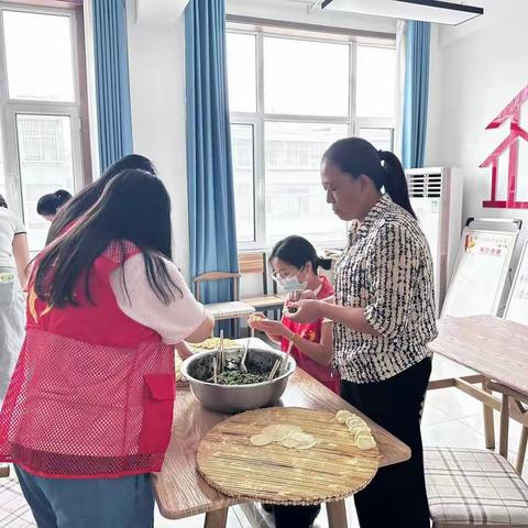 情暖中秋 爱在食堂｜赵桥社区幸福食堂暖心陪伴欢度佳节