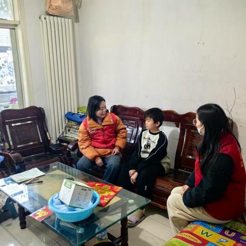 鹤壁经济技术开发区：送福到家暖人心，春联传情迎新春