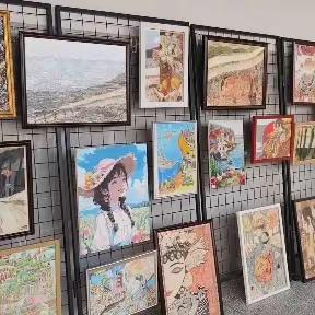 美育筑梦，“艺”展风采——龙舟坪中学绘画作品展